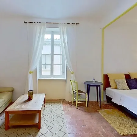 Bed & Breakfast Les 2 Droles D'oiseaux Luc-sur-Orbieu