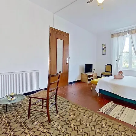 Alojamento de Acomodação e Pequeno-almoço Les 2 Drôles D'oiseaux Luc-sur-Orbieu