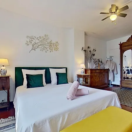 לינה וארוחת בוקר Les 2 Droles D'oiseaux Luc-sur-Orbieu