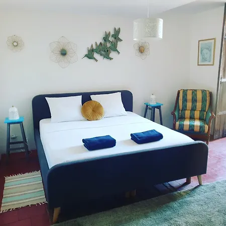 Bed & Breakfast Les 2 Droles D'oiseaux *