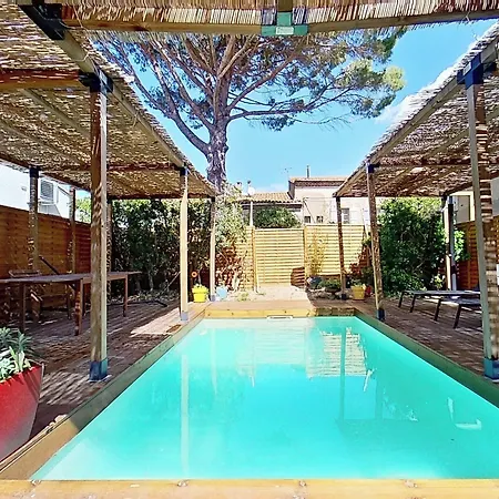 Les 2 Droles D'oiseaux Bed and Breakfast *