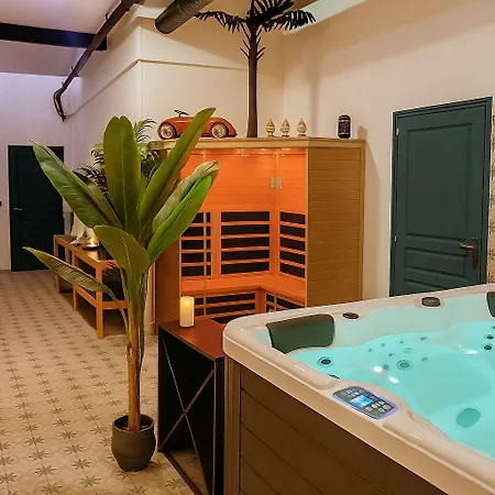 Les 2 Droles D'oiseaux Bed & Breakfast
